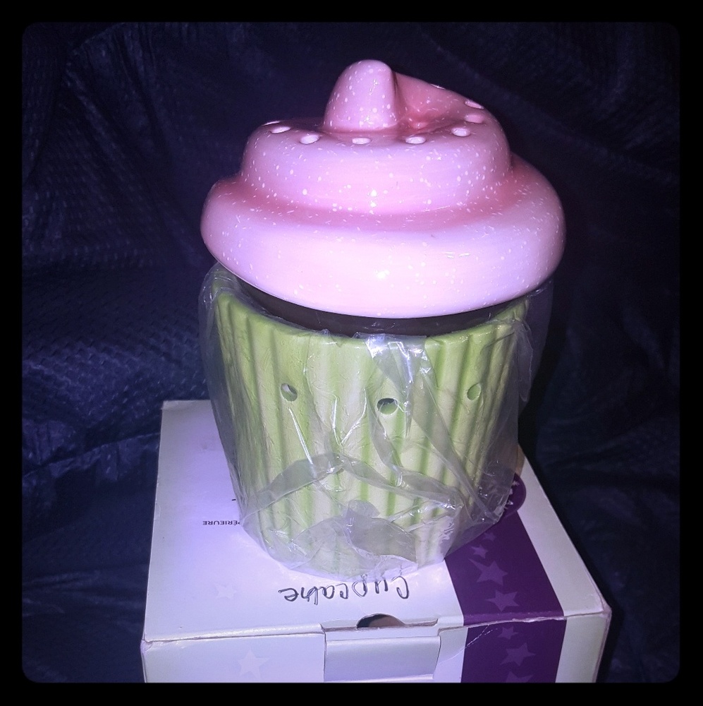 Cupcake Scentsy Warmer